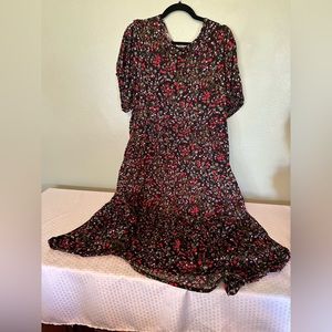 MAXI arm pit to AP is 23” sleeves  10 1/2” overall length 43” waistband 44”